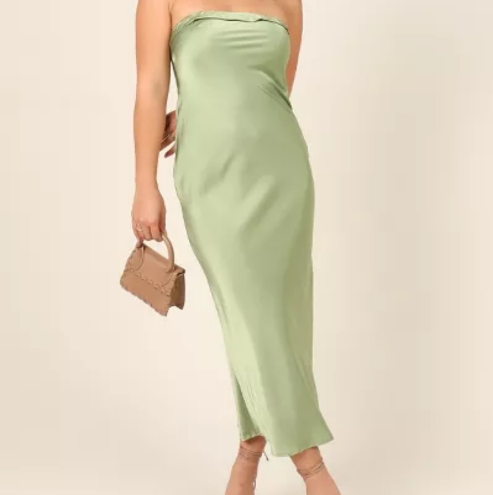 NWT Petal & Pup Analeah Dress